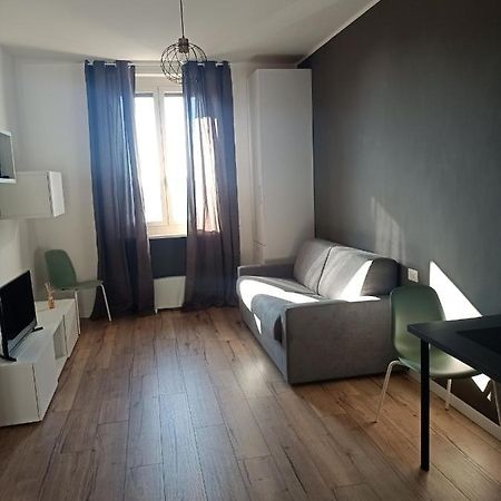 Tiny Bengasi Apartment Turin Exterior photo